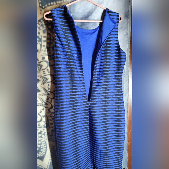 Ladies Calvin Klein blue black electric sleeveless dress - Picture 8 of 9